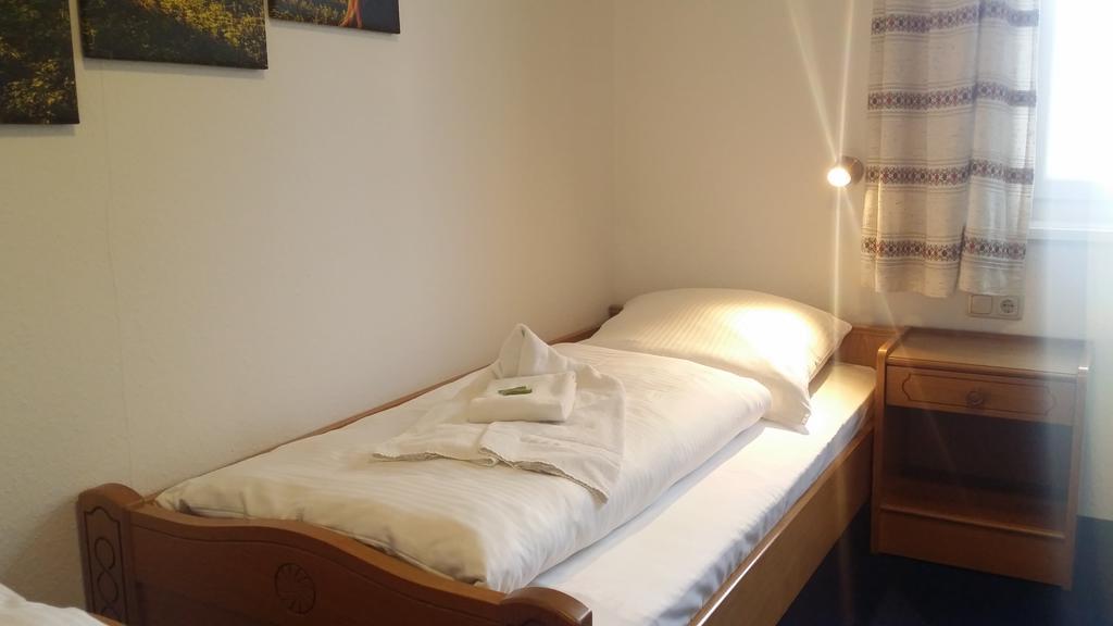 Hotel Hasen Kaufbeuren Allgäu Zimmer foto